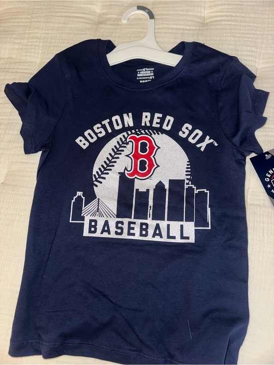 MLB Other - MLB Girls Boston Red Sox Baseball Navy Blue T-Shirt w/White Glitter -NWT Med 7/8